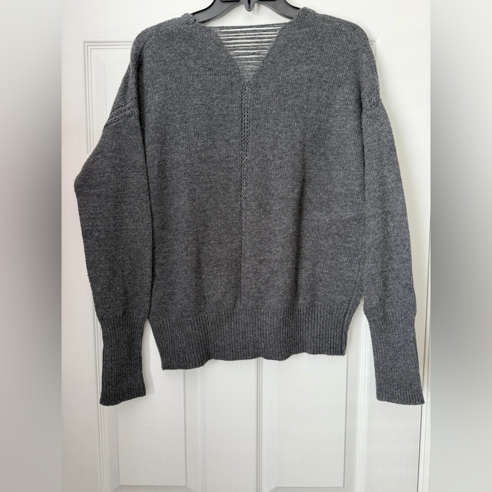 Sweater - Picture 6 of 6